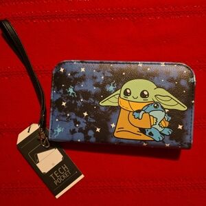 Star Wars Grogu Wristlet Wallet by Bioworld – NWT